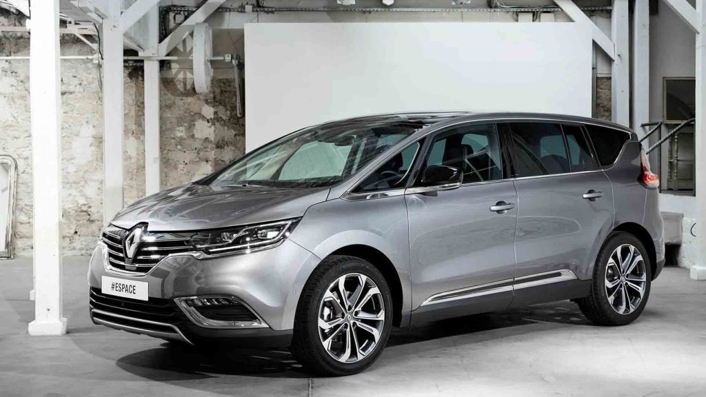 Renault Espace – Rent a spacious and luxurious Renault Espace for your group travel across the UAE.